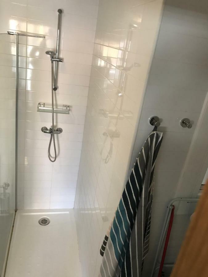 Sunny Flat In Sitges 30 Seconds To Beach, Balcony & Sea Views! Екстер'єр фото